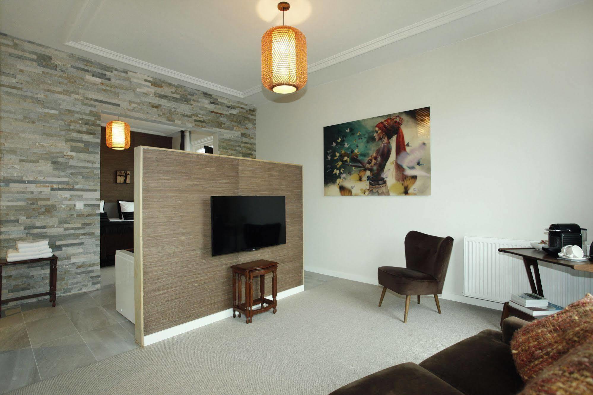 La Paulowna Boutique Hotel Haga Zewnętrze zdjęcie