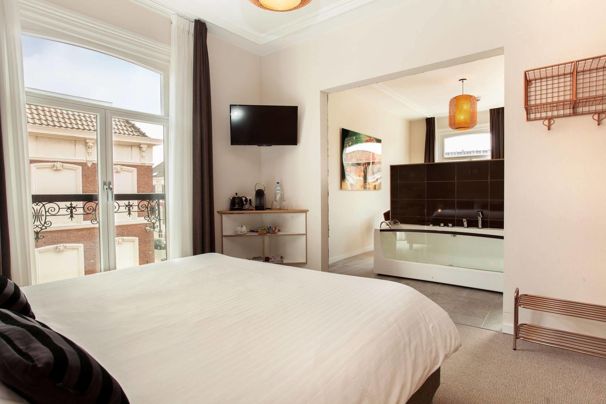 La Paulowna Boutique Hotel Haga Zewnętrze zdjęcie