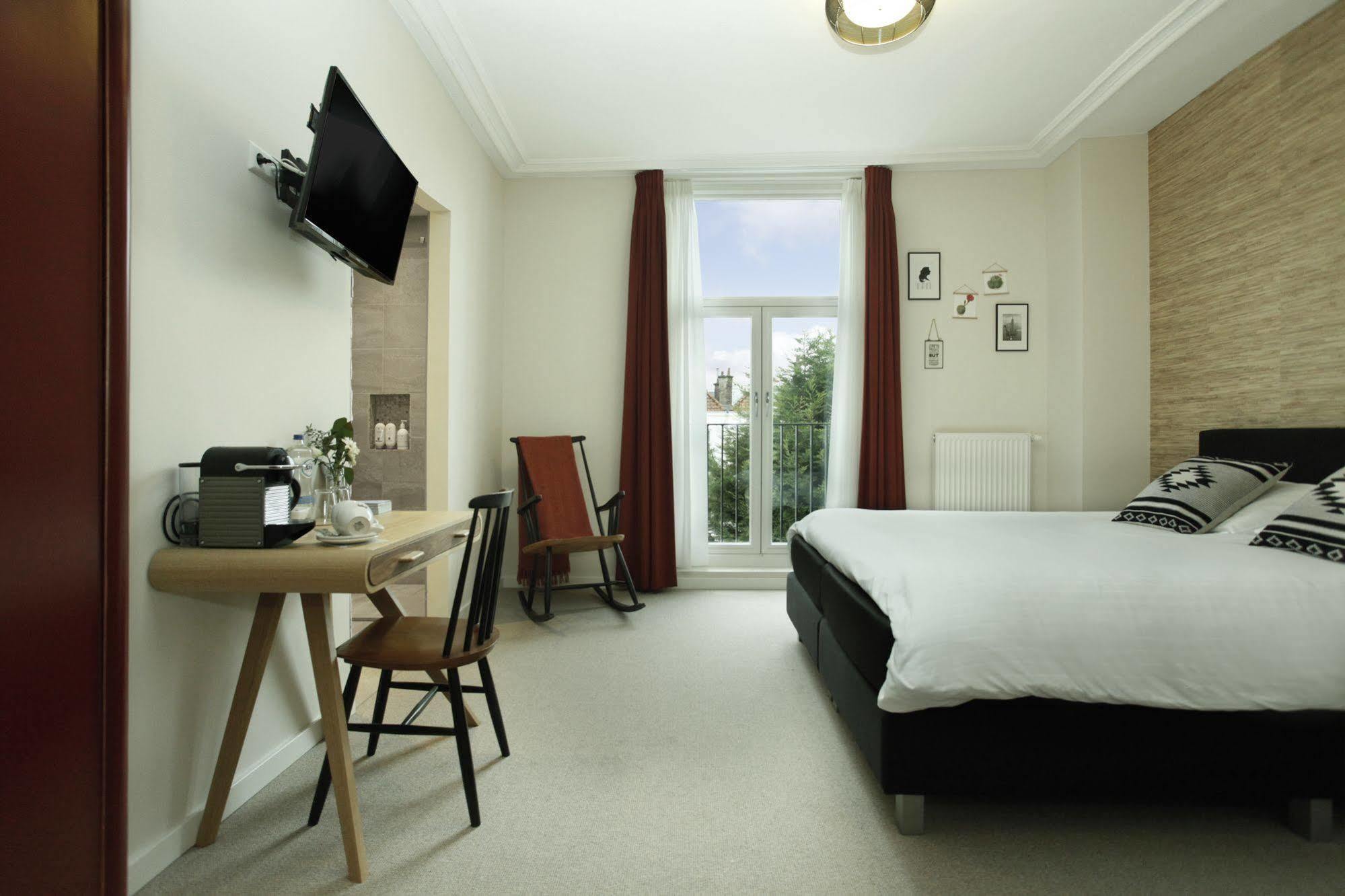 La Paulowna Boutique Hotel Haga Zewnętrze zdjęcie